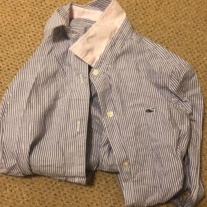 Vineyard Vines button up shirt